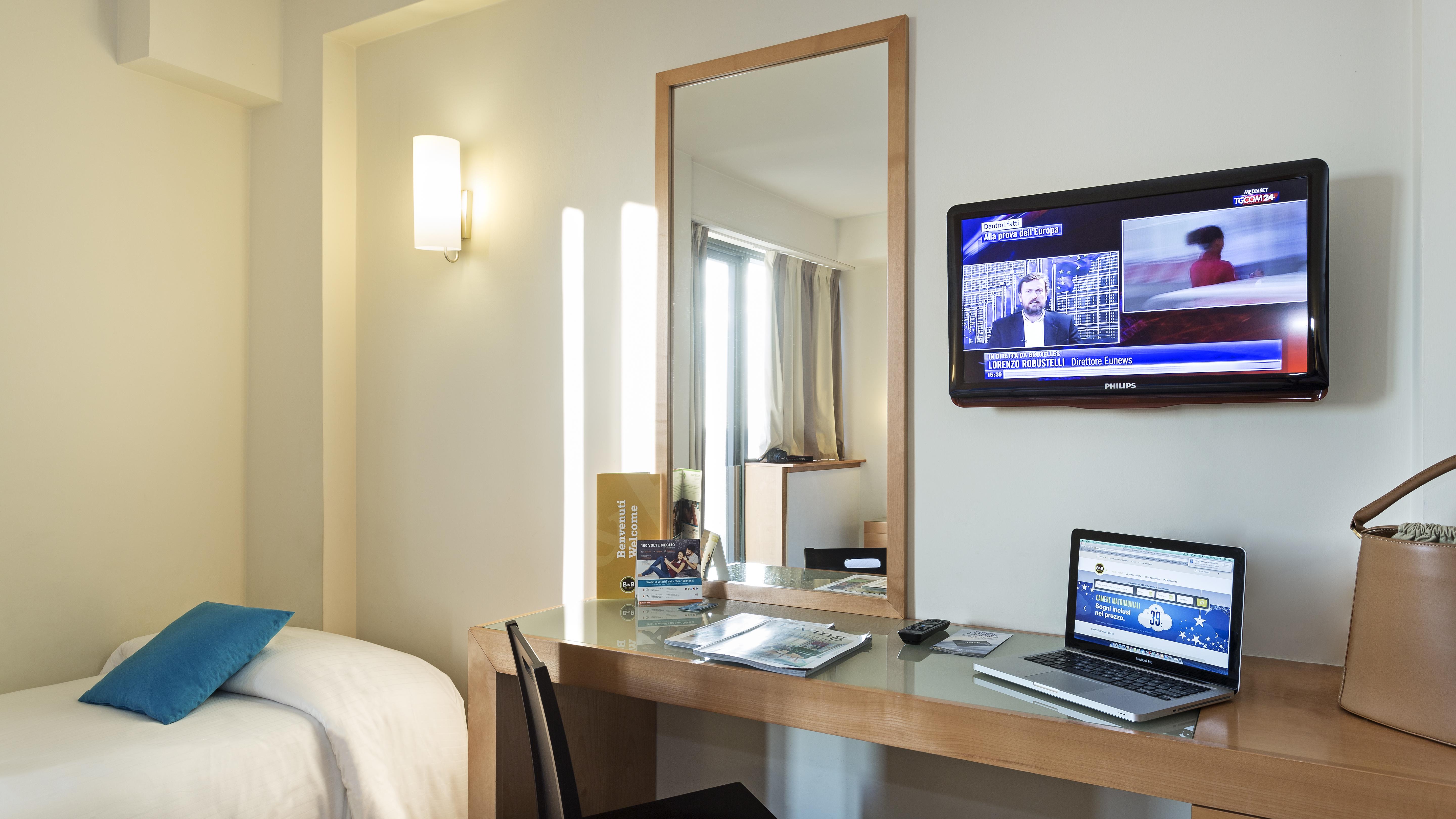B&B Hotel Pisa Airport Bagian luar foto