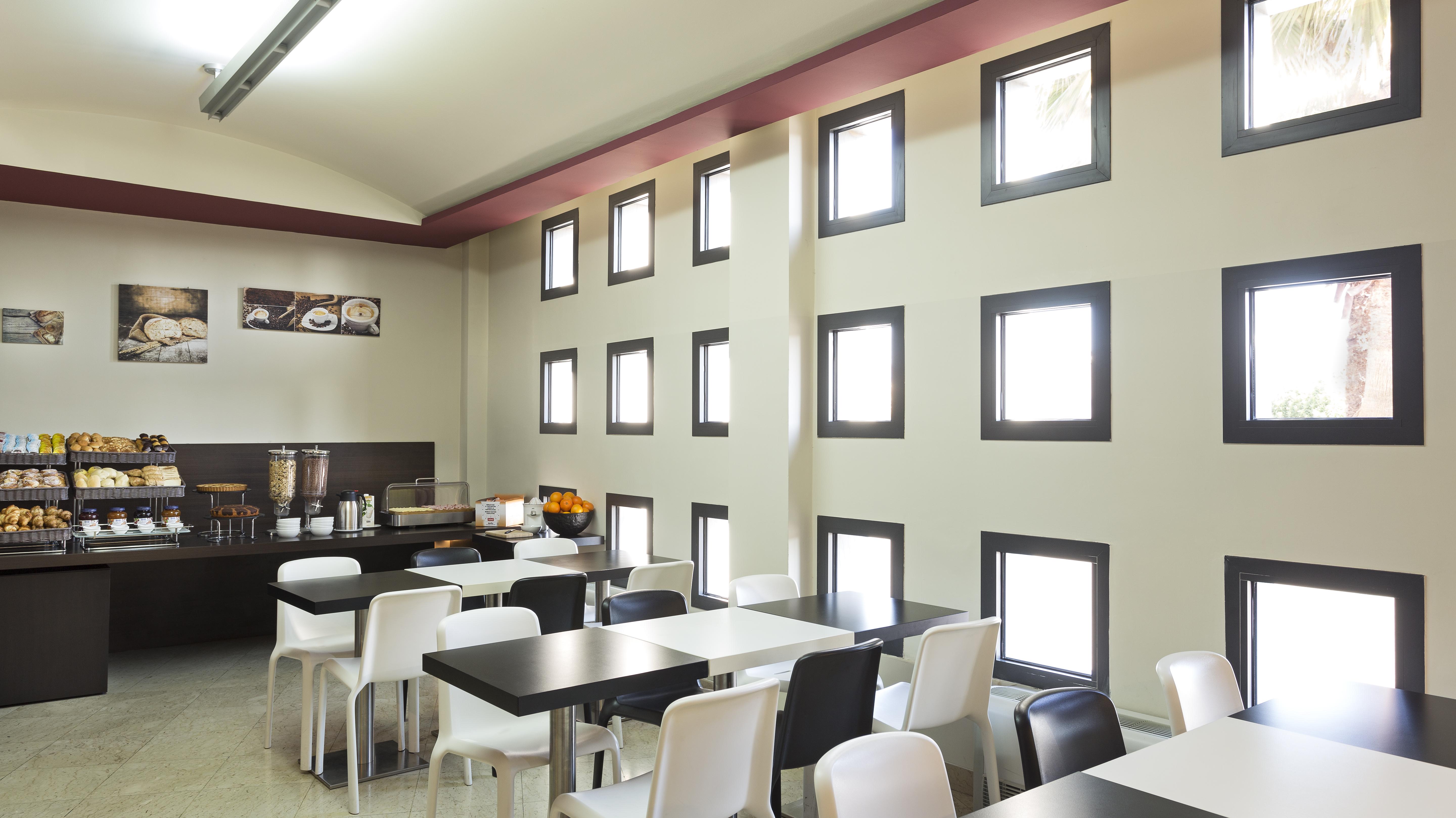B&B Hotel Pisa Airport Bagian luar foto
