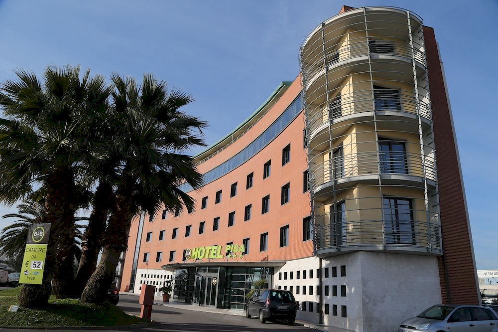 B&B Hotel Pisa Airport Bagian luar foto