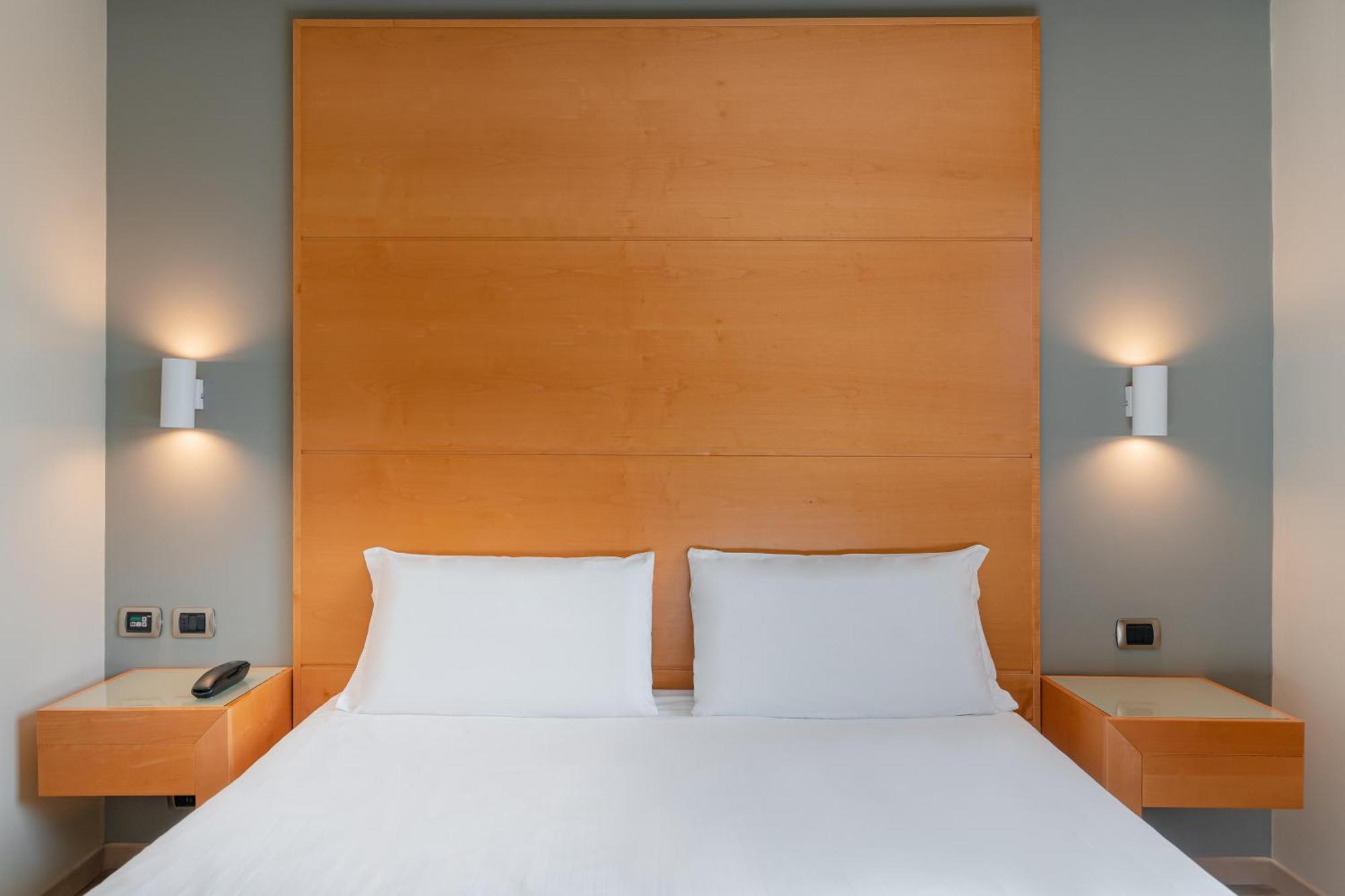 B&B Hotel Pisa Airport Bagian luar foto