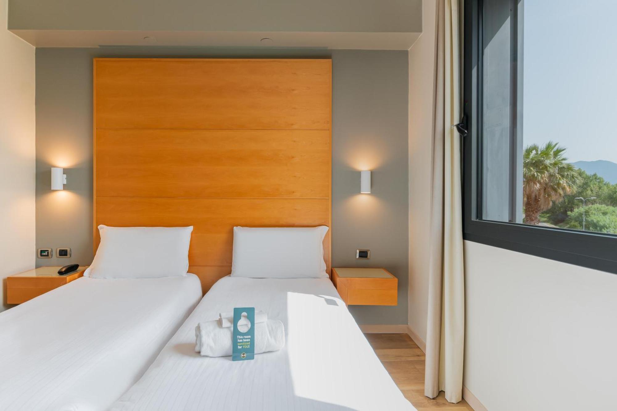 B&B Hotel Pisa Airport Bagian luar foto