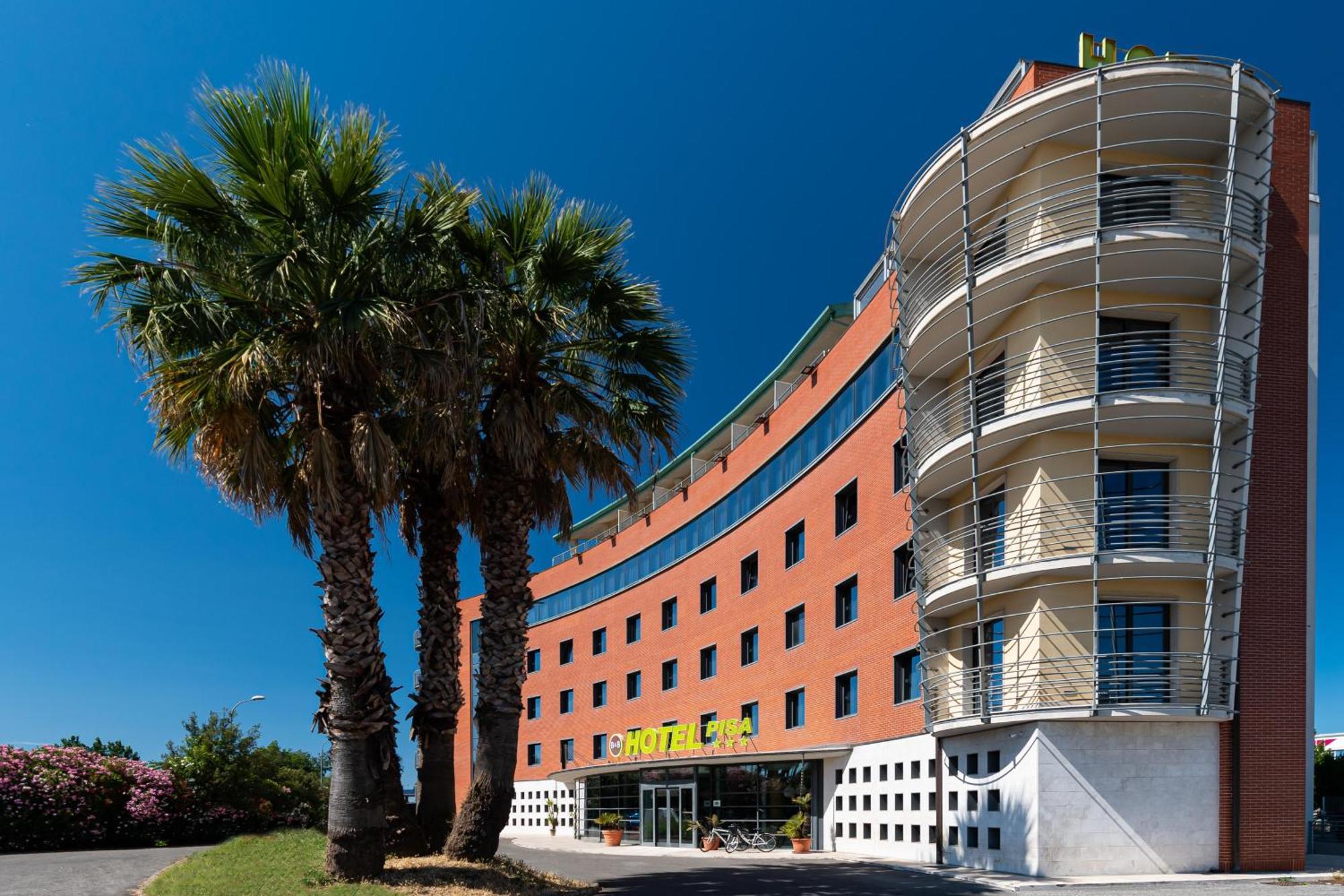 B&B Hotel Pisa Airport Bagian luar foto