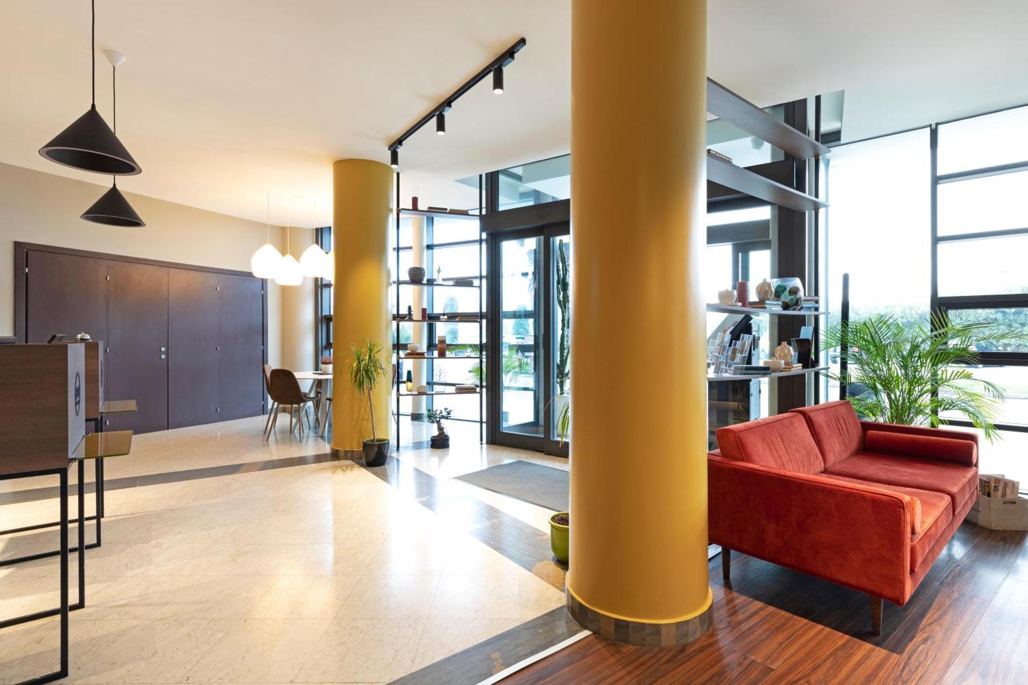 B&B Hotel Pisa Airport Bagian luar foto